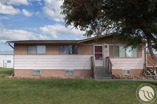 125 7th St E, Hardin, MT, 59034-1529 | Card Image