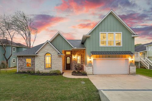 341 Holiday Ln, Coldspring, TX, 77331-4680 | Card Image