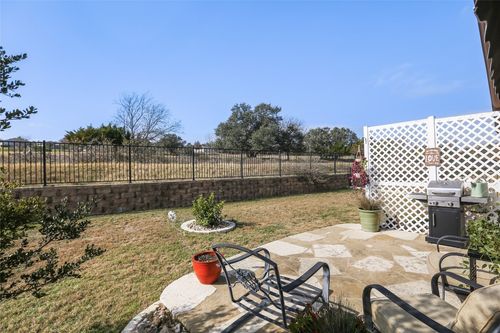 111 Monument Hill Trl, Georgetown, TX, 78633-5393 | Card Image