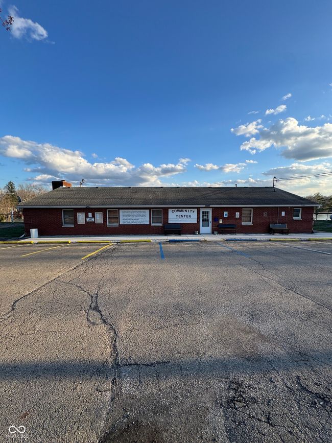 5021 Van Bibber Lake Est, House other with 1 bedrooms, 1 bathrooms and null parking in Greencastle IN | Image 7