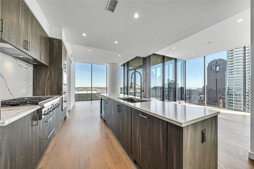 apt-3107-2120 Olive St, Dallas, TX, 75201-2466 | Card Image