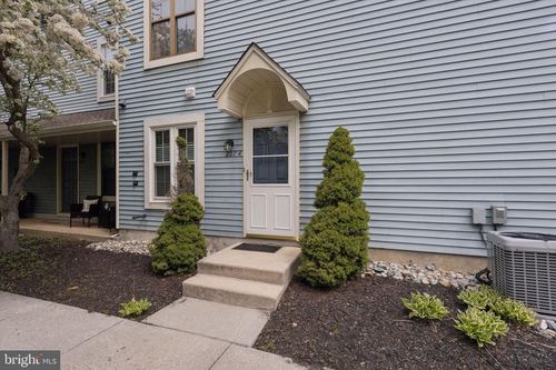 227 Derry Hill Ct, MOUNT LAUREL, NJ, 08054-3709 | Card Image