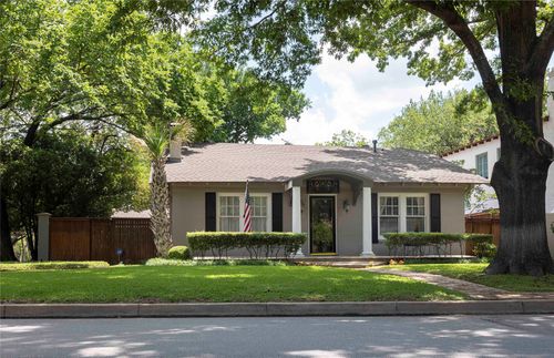 701 Westview Ave, Fort Worth, TX, 76107-1633 | Card Image