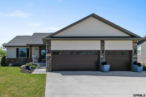 1617 Nw 54th Court Court Nw, Lincoln, NE, 68528 | Card Image