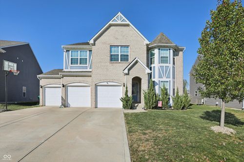 1664 Woodside Cir, Franklin, IN, 46131-9238 | Card Image