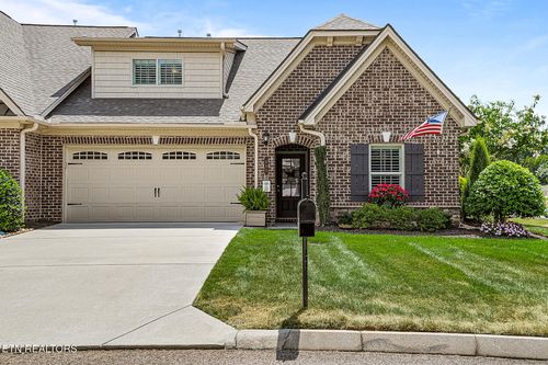 404 Grove Branch Ln, Knoxville, TN, 37922-1915 | Card Image