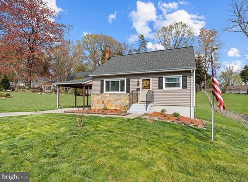 13207 Treetop Ct, WOODBRIDGE, VA, 22191-1530 | Card Image