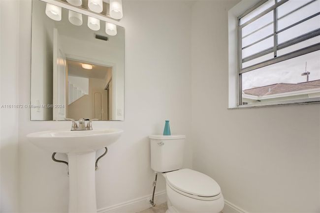 3749 Nw 107 Th Way, House other with 3 bedrooms, 3 bathrooms and null parking in Sunrise FL | Image 14