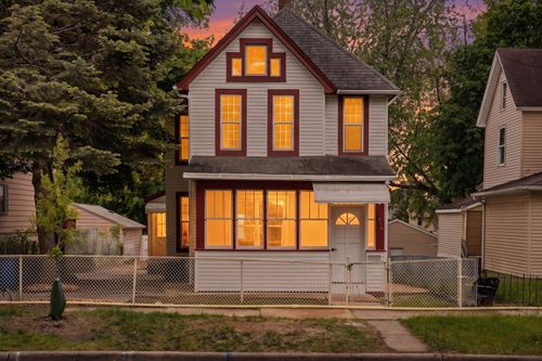 916 Magnolia Ave E, Saint Paul, MN, 55106-3228 | Card Image