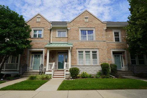 2664 Goldenrod Ln, Glenview, IL, 60026-8010 | Card Image