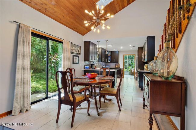 1825 Hickory Ln, House other with 4 bedrooms, 3 bathrooms and null parking in ATLANTIC BEACH FL | Image 8