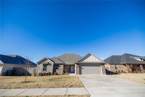 1011 Fair Oaks St, Tontitown, AR, 72762-3188 | Card Image