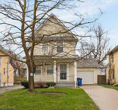 3381 E 135th St, Cleveland, OH, 44120-3957 | Card Image