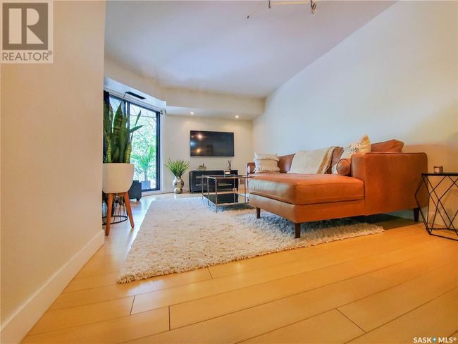 205 - 2315 Mcintyre St, Condo with 2 bedrooms, 1 bathrooms and null parking in Regina SK | Image 4