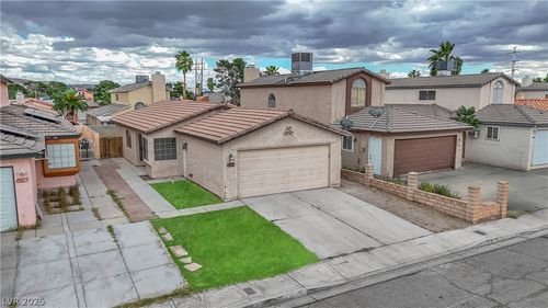 2794 Beaconfalls Way, Las Vegas, NV, 89142-2548 | Card Image