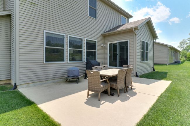 402 Raef Rd, House other with 4 bedrooms, 5 bathrooms and 3 parking in Downs IL | Image 45