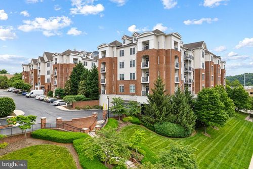 ste-1325-200 W Elm St, CONSHOHOCKEN, PA, 19428-4100 | Card Image
