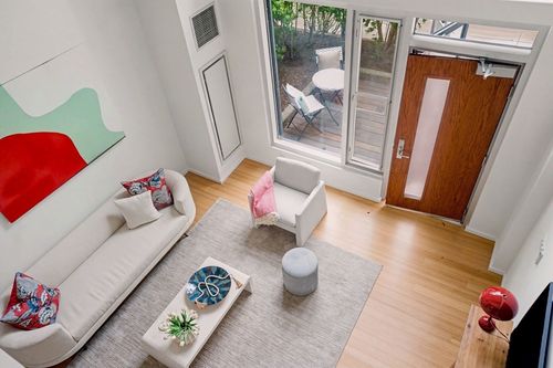 115-1 Earhart St, Cambridge, MA, 02141-1856 | Card Image