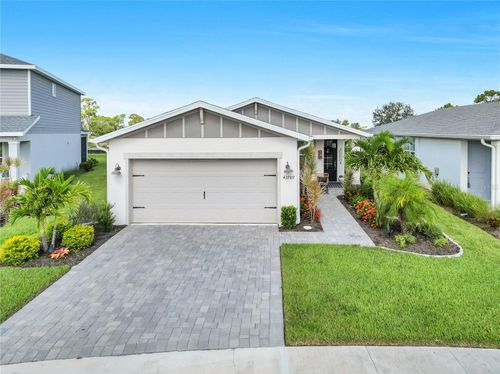 43789 Cattleman Dr, PUNTA GORDA, FL, 33982-5144 | Card Image