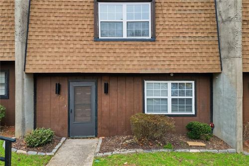 745 Cedar Pointe Ct Sw, Marietta, GA, 30008-3665 | Card Image