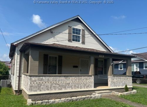 1110 Benamati Ave, Nitro, WV, 25143-2263 | Card Image