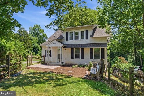 1940 Dunbar Rd, POTTSTOWN, PA, 19465-8851 | Card Image
