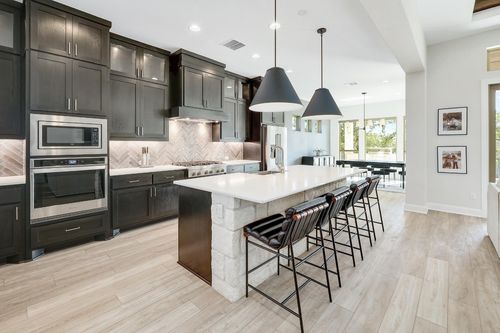 6109 Destination Way, Jonestown, TX, 78645-2337 | Card Image