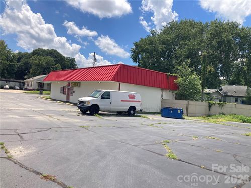 1201 N Cannon Blvd, Kannapolis, NC, 28083-2862 | Card Image
