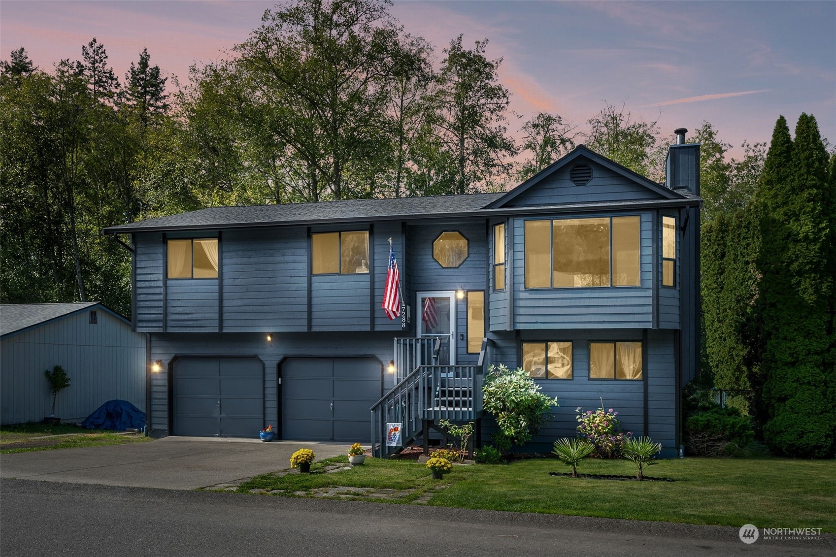 Blackbird Dr, Bremerton, WA 98311