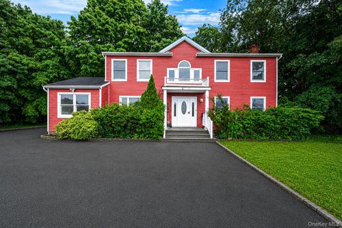 2475 Nesconset Hwy, Lake Grove, NY, 11755-1007 | Card Image