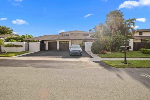 232 Sw 28th Ave, Delray Beach, FL, 33445-4421 | Card Image