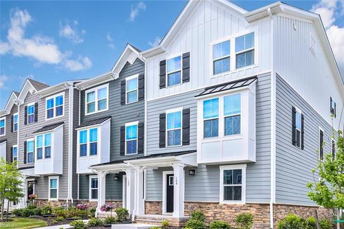 100 Fost Blvd, Moyock, NC, 27958-7014 | Card Image