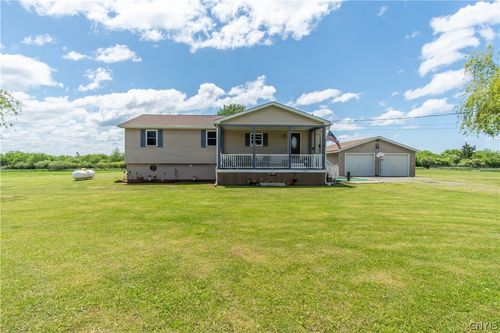 9368 Middle Rd, Dexter, NY, 13634-2046 | Card Image