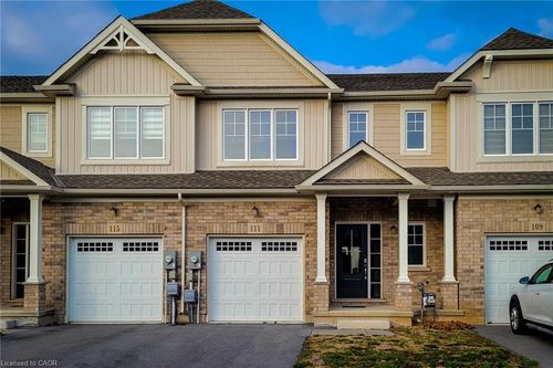 111 Alicia Cres, Thorold, ON, L2V0M1 | Card Image