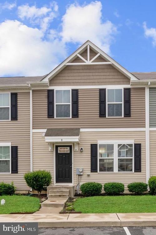 8 Marsh Ln, ELKTON, MD, 21921-4989 | Card Image