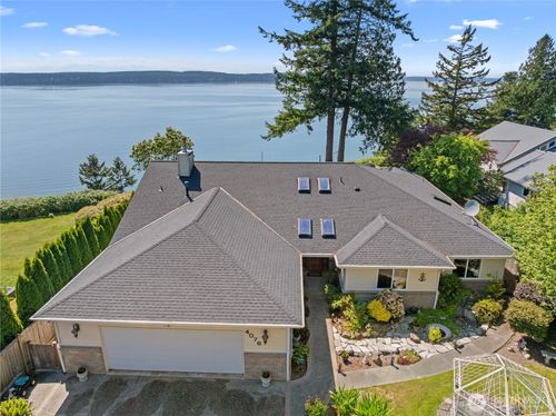 4076 S S Camano Dr, Camano Island, WA, 98282-7099 | Card Image
