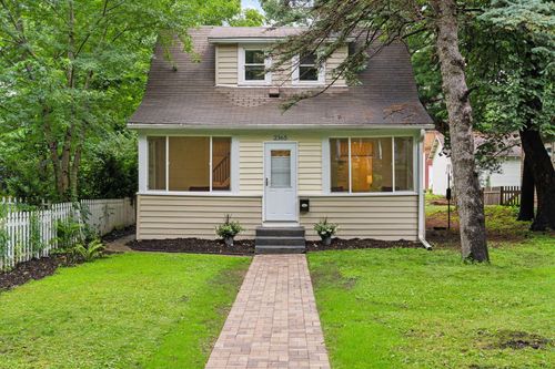 2365 Doswell Ave, Saint Paul, MN, 55108-1630 | Card Image