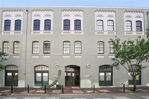 apt-216-700 Commerce St, New Orleans, LA, 70130-7909 | Card Image