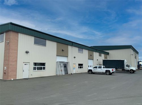 10017 Avenger Way, North Saanich, BC, V8L5S9 | Card Image