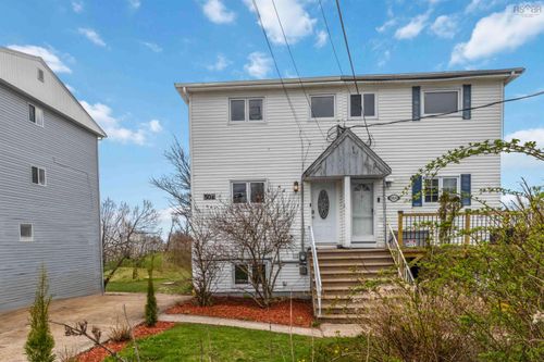 50 B Gaston Rd, Dartmouth, NS, B2Y3W3 | Card Image