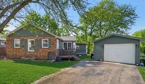 26814 N Genesee St, Wauconda, IL, 60084-2254 | Card Image