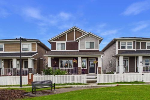 83 Redstone Gdns Ne, Calgary, AB, T3N0J8 | Card Image