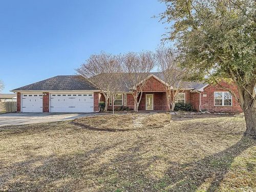 864 Fairview Dr, Krugerville, TX, 76227-2816 | Card Image