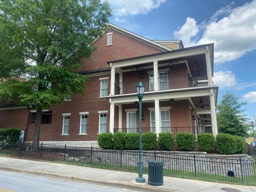 105 E 3rd St, Chattanooga, TN, 37403-1004 | Card Image