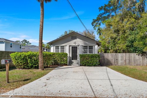 126 Bowlan St S, Jacksonville, FL, 32216-9219 | Card Image