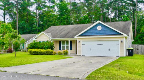 212 Garden Folly Ln, Richlands, NC, 28574-6410 | Card Image