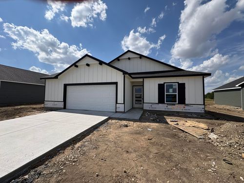 5717 Plumthicket St, Bel Aire, KS, 67226 | Card Image