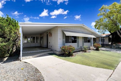 650 Seville Dr, Hemet, CA, 92543 | Card Image