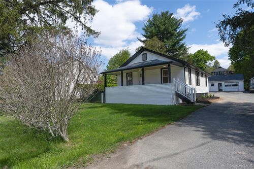 22 Seybolt Ave, Otisville, NY, 10963-2329 | Card Image
