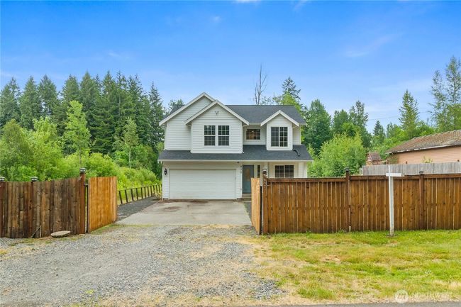 932 Tipsoo Loop N, House other with 3 bedrooms, 3 bathrooms and 2 parking in Rainier WA | Image 32